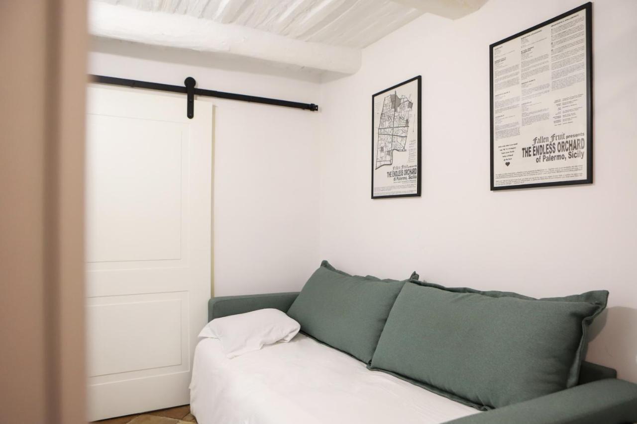 Pizzofalcone Studio By Wonderful Italy Apartment Naples Exterior photo